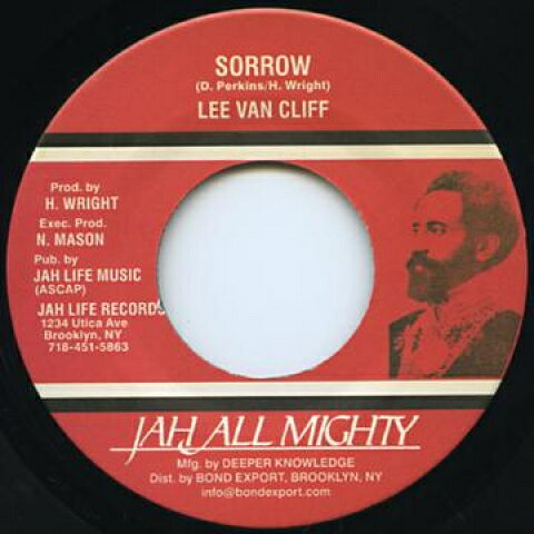 ・アーティスト Lee Van Cliff ・タイトル Sorrow / Dub ・レーベル・型番 Jah Life JL018 ・フォーマット 7" ・コンディション(盤) 新品 (M) ・コンディション(ジャケット) ・コンディション(帯) オビなし ・特記事項 サンプル画像です。実際の商品の画像ではありません 商品写真はバーコード/カタログ番号に対応したサンプル画像ですので、お送りする商品の画像ではありません。帯やライナーなどの付属品は、特記事項に記載されている場合のみ含まれます。プロモやカラーレコードなどの仕様についても、該当する場合のみ特記事項に記載しています。 【ご購入前に必ずご確認ください】 ・本店サイト(www.recordcity.jp)とは価格、送料が違います ・本店サイト、その他支店のオーダーとは同梱発送できません ・注文確定後に別の注文を頂いた場合、注文同士の同梱は致しかねます。 ・別倉庫から発送しているため、店頭受け渡しは対応しておりません ・一部商品は他の通販サイトでも販売しているため、ご注文のタイミングによっては商品のご用意ができない場合がございます。 ・土日祝日はお休みです 金曜・祝前日9時以降のご連絡またはご入金は、返答または発送が週明け・祝日明けに順次対応となります。 ・ご購入後のキャンセル不可 ご購入後のキャンセルはいかなる理由においてもお受けできません。ご了承の上、ご購入くださいませ。 ・日本郵便(ゆうパック/ゆうメール)によるお届けになります。 ・中古品であることをご理解ください 当ストアでは中古商品を主に販売しております。中古品であることをご理解の上ご購入ください。また、一部商品はRecordCityオンラインストアで試聴可能です。 ・返品について お客様のご都合による返品は一切承っておりません。 表記の内容と実際の商品に相違がある場合、また針飛び等で返品・返金をご希望される場合は、商品の到着後1週間以内にご連絡ください。商品の返送をこちらで確認後、キャンセル・返金を行います。 コンディションVG以下の商品は返品できません。プレイに影響のない表面のこすれ傷、プレス起因のノイズ盤は返品の対象外です。 【コンディション表記】 ・ほぼ新品(M-)(Like New) 完全な新品。未使用。当店ではほぼ使用しません ・非常に良い(EX)(Excellent) 中古盤として美品な状態。わずかな経年を感じるものの傷みを感じさせない、当店基準で最高の状態 ・良い(VG+)(Very Good Plus) 丁寧に扱われた中古品で、軽い使用感がみられる。 ・可(VG)(Acceptable) 使い込まれた中古品で、「良い」よりもさらに使用感がみられる。 ・悪い(VG-)(Bad) 状態が悪いアイテム。使用の保障はなく、再生不可、針飛び、目立つノイズがあるかもしれない。状態によるクレーム不可。返品不可。 ・非常に悪い(G)(Very Bad) 「悪い」よりさらに状態が悪いアイテム。使用の保障はなく、再生不可、針飛び、目立つノイズがあるかもしれない。状態によるクレーム不可。返品不可。 ・ジャンク(Fair)(Junk/Fair) 割れている、反っている、水ダメージがある、カビ、ジャケットが分離している、ひどい書き込み、ひどい擦れなど最低の状態。使用の保障はなく、再生不可、針飛び、目立つノイズがあるかもしれない。状態によるクレーム不可。返品不可。 ・ジャンク(Poor)(Junk/Poor) 割れている、反っている、水ダメージがある、カビ、ジャケットが分離している、ひどい書き込み、ひどい擦れなど最低の状態。使用の保障はなく、再生不可、針飛び、目立つノイズがあるかもしれない。状態によるクレーム不可。返品不可。