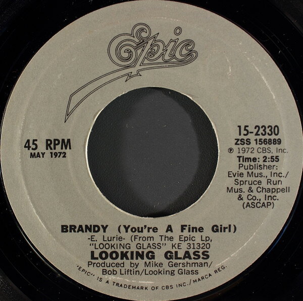 ・アーティスト Looking Glass ・タイトル Brandy (You're A Fine Girl) / Golden Rainbow ・レーベル・型番 EPIC 152330 ・フォーマット 7インチレコード ・コンディション(盤) 良い (VG+) ・コンディション(ジャケット) プレインカバー（元ジャケット／カバー無し） ・コンディション(帯) オビなし ・特記事項 【盤に薄い跡】 サンプル画像です。実際の商品の画像ではありません 商品写真はバーコード/カタログ番号に対応したサンプル画像ですので、お送りする商品の画像ではありません。帯やライナーなどの付属品は、特記事項に記載されている場合のみ含まれます。プロモやカラーレコードなどの仕様についても、該当する場合のみ特記事項に記載しています。 【ご購入前に必ずご確認ください】 ・本店サイト(www.recordcity.jp)とは価格、送料が違います ・本店サイト、その他支店のオーダーとは同梱発送できません ・注文確定後に別の注文を頂いた場合、注文同士の同梱は致しかねます。 ・別倉庫から発送しているため、店頭受け渡しは対応しておりません ・一部商品は他の通販サイトでも販売しているため、ご注文のタイミングによっては商品のご用意ができない場合がございます。 ・土日祝日はお休みです 金曜・祝前日9時以降のご連絡またはご入金は、返答または発送が週明け・祝日明けに順次対応となります。 ・ご購入後のキャンセル不可 ご購入後のキャンセルはいかなる理由においてもお受けできません。ご了承の上、ご購入くださいませ。 ・日本郵便(ゆうパック/ゆうメール)によるお届けになります。 ・中古品であることをご理解ください 当ストアでは中古商品を主に販売しております。中古品であることをご理解の上ご購入ください。また、一部商品はRecordCityオンラインストアで試聴可能です。 ・返品について お客様のご都合による返品は一切承っておりません。 表記の内容と実際の商品に相違がある場合、また針飛び等で返品・返金をご希望される場合は、商品の到着後1週間以内にご連絡ください。商品の返送をこちらで確認後、キャンセル・返金を行います。 コンディションVG以下の商品は返品できません。プレイに影響のない表面のこすれ傷、プレス起因のノイズ盤は返品の対象外です。 【コンディション表記】 ・ほぼ新品(M-)(Like New) 完全な新品。未使用。当店ではほぼ使用しません ・非常に良い(EX)(Excellent) 中古盤として美品な状態。わずかな経年を感じるものの傷みを感じさせない、当店基準で最高の状態 ・良い(VG+)(Very Good Plus) 丁寧に扱われた中古品で、軽い使用感がみられる。 ・可(VG)(Acceptable) 使い込まれた中古品で、「良い」よりもさらに使用感がみられる。 ・悪い(VG-)(Bad) 状態が悪いアイテム。使用の保障はなく、再生不可、針飛び、目立つノイズがあるかもしれない。状態によるクレーム不可。返品不可。 ・非常に悪い(G)(Very Bad) 「悪い」よりさらに状態が悪いアイテム。使用の保障はなく、再生不可、針飛び、目立つノイズがあるかもしれない。状態によるクレーム不可。返品不可。 ・ジャンク(Fair)(Junk/Fair) 割れている、反っている、水ダメージがある、カビ、ジャケットが分離している、ひどい書き込み、ひどい擦れなど最低の状態。使用の保障はなく、再生不可、針飛び、目立つノイズがあるかもしれない。状態によるクレーム不可。返品不可。 ・ジャンク(Poor)(Junk/Poor) 割れている、反っている、水ダメージがある、カビ、ジャケットが分離している、ひどい書き込み、ひどい擦れなど最低の状態。使用の保障はなく、再生不可、針飛び、目立つノイズがあるかもしれない。状態によるクレーム不可。返品不可。