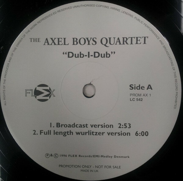 ・アーティスト Axel Boys Quartet ・タイトル Dub-I-Dub ・レーベル・型番 Flex Records PROMAX1 ・フォーマット 12インチレコード ・コンディション(盤) 良い (VG+) ・コンディション(ジャケット) プレインカバー（元ジャケット／カバー無し） ・コンディション(帯) オビなし ・特記事項 【プロモ盤】 【盤に薄い跡】 サンプル画像です。実際の商品の画像ではありません 商品写真はバーコード/カタログ番号に対応したサンプル画像ですので、お送りする商品の画像ではありません。帯やライナーなどの付属品は、特記事項に記載されている場合のみ含まれます。プロモやカラーレコードなどの仕様についても、該当する場合のみ特記事項に記載しています。 【ご購入前に必ずご確認ください】 ・本店サイト(www.recordcity.jp)とは価格、送料が違います ・本店サイト、その他支店のオーダーとは同梱発送できません ・注文確定後に別の注文を頂いた場合、注文同士の同梱は致しかねます。 ・別倉庫から発送しているため、店頭受け渡しは対応しておりません ・一部商品は他の通販サイトでも販売しているため、ご注文のタイミングによっては商品のご用意ができない場合がございます。 ・土日祝日はお休みです 金曜・祝前日9時以降のご連絡またはご入金は、返答または発送が週明け・祝日明けに順次対応となります。 ・ご購入後のキャンセル不可 ご購入後のキャンセルはいかなる理由においてもお受けできません。ご了承の上、ご購入くださいませ。 ・日本郵便(ゆうパック/ゆうメール)によるお届けになります。 ・中古品であることをご理解ください 当ストアでは中古商品を主に販売しております。中古品であることをご理解の上ご購入ください。また、一部商品はRecordCityオンラインストアで試聴可能です。 ・返品について お客様のご都合による返品は一切承っておりません。 表記の内容と実際の商品に相違がある場合、また針飛び等で返品・返金をご希望される場合は、商品の到着後1週間以内にご連絡ください。商品の返送をこちらで確認後、キャンセル・返金を行います。 コンディションVG以下の商品は返品できません。プレイに影響のない表面のこすれ傷、プレス起因のノイズ盤は返品の対象外です。 【コンディション表記】 ・ほぼ新品(M-)(Like New) 完全な新品。未使用。当店ではほぼ使用しません ・非常に良い(EX)(Excellent) 中古盤として美品な状態。わずかな経年を感じるものの傷みを感じさせない、当店基準で最高の状態 ・良い(VG+)(Very Good Plus) 丁寧に扱われた中古品で、軽い使用感がみられる。 ・可(VG)(Acceptable) 使い込まれた中古品で、「良い」よりもさらに使用感がみられる。 ・悪い(VG-)(Bad) 状態が悪いアイテム。使用の保障はなく、再生不可、針飛び、目立つノイズがあるかもしれない。状態によるクレーム不可。返品不可。 ・非常に悪い(G)(Very Bad) 「悪い」よりさらに状態が悪いアイテム。使用の保障はなく、再生不可、針飛び、目立つノイズがあるかもしれない。状態によるクレーム不可。返品不可。 ・ジャンク(Fair)(Junk/Fair) 割れている、反っている、水ダメージがある、カビ、ジャケットが分離している、ひどい書き込み、ひどい擦れなど最低の状態。使用の保障はなく、再生不可、針飛び、目立つノイズがあるかもしれない。状態によるクレーム不可。返品不可。 ・ジャンク(Poor)(Junk/Poor) 割れている、反っている、水ダメージがある、カビ、ジャケットが分離している、ひどい書き込み、ひどい擦れなど最低の状態。使用の保障はなく、再生不可、針飛び、目立つノイズがあるかもしれない。状態によるクレーム不可。返品不可。