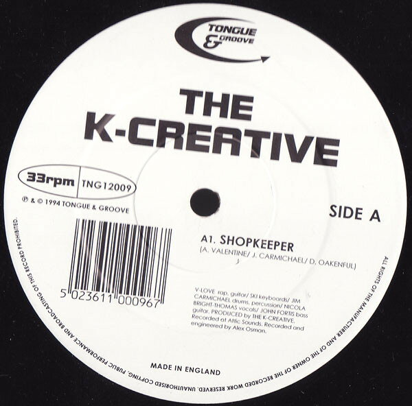 ・アーティスト K-Creative ・タイトル Shopkeeper / Awake ・レーベル・型番 Tongue And Groove Records TNG12009 ・フォーマット 12インチレコード ・コンディション(盤) 非常に良い(EX) ・コンディション(ジャケット) 良い (VG+) ・コンディション(帯) オビなし ・特記事項 サンプル画像です。実際の商品の画像ではありません 商品写真はバーコード/カタログ番号に対応したサンプル画像ですので、お送りする商品の画像ではありません。帯やライナーなどの付属品は、特記事項に記載されている場合のみ含まれます。プロモやカラーレコードなどの仕様についても、該当する場合のみ特記事項に記載しています。 【ご購入前に必ずご確認ください】 ・本店サイト(www.recordcity.jp)とは価格、送料が違います ・本店サイト、その他支店のオーダーとは同梱発送できません ・注文確定後に別の注文を頂いた場合、注文同士の同梱は致しかねます。 ・別倉庫から発送しているため、店頭受け渡しは対応しておりません ・一部商品は他の通販サイトでも販売しているため、ご注文のタイミングによっては商品のご用意ができない場合がございます。 ・土日祝日はお休みです 金曜・祝前日9時以降のご連絡またはご入金は、返答または発送が週明け・祝日明けに順次対応となります。 ・ご購入後のキャンセル不可 ご購入後のキャンセルはいかなる理由においてもお受けできません。ご了承の上、ご購入くださいませ。 ・日本郵便(ゆうパック/ゆうメール)によるお届けになります。 ・中古品であることをご理解ください 当ストアでは中古商品を主に販売しております。中古品であることをご理解の上ご購入ください。また、一部商品はRecordCityオンラインストアで試聴可能です。 ・返品について お客様のご都合による返品は一切承っておりません。 表記の内容と実際の商品に相違がある場合、また針飛び等で返品・返金をご希望される場合は、商品の到着後1週間以内にご連絡ください。商品の返送をこちらで確認後、キャンセル・返金を行います。 コンディションVG以下の商品は返品できません。プレイに影響のない表面のこすれ傷、プレス起因のノイズ盤は返品の対象外です。 【コンディション表記】 ・ほぼ新品(M-)(Like New) 完全な新品。未使用。当店ではほぼ使用しません ・非常に良い(EX)(Excellent) 中古盤として美品な状態。わずかな経年を感じるものの傷みを感じさせない、当店基準で最高の状態 ・良い(VG+)(Very Good Plus) 丁寧に扱われた中古品で、軽い使用感がみられる。 ・可(VG)(Acceptable) 使い込まれた中古品で、「良い」よりもさらに使用感がみられる。 ・悪い(VG-)(Bad) 状態が悪いアイテム。使用の保障はなく、再生不可、針飛び、目立つノイズがあるかもしれない。状態によるクレーム不可。返品不可。 ・非常に悪い(G)(Very Bad) 「悪い」よりさらに状態が悪いアイテム。使用の保障はなく、再生不可、針飛び、目立つノイズがあるかもしれない。状態によるクレーム不可。返品不可。 ・ジャンク(Fair)(Junk/Fair) 割れている、反っている、水ダメージがある、カビ、ジャケットが分離している、ひどい書き込み、ひどい擦れなど最低の状態。使用の保障はなく、再生不可、針飛び、目立つノイズがあるかもしれない。状態によるクレーム不可。返品不可。 ・ジャンク(Poor)(Junk/Poor) 割れている、反っている、水ダメージがある、カビ、ジャケットが分離している、ひどい書き込み、ひどい擦れなど最低の状態。使用の保障はなく、再生不可、針飛び、目立つノイズがあるかもしれない。状態によるクレーム不可。返品不可。