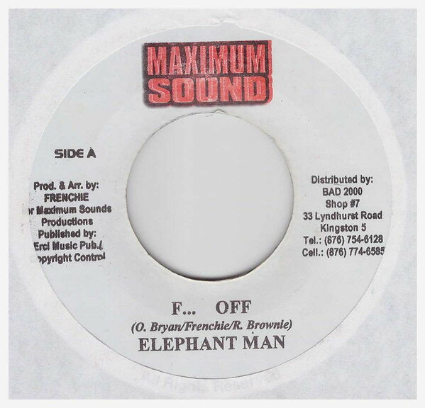 ・アーティスト Elephant Man ・タイトル F... Off ・レーベル・型番 Maximum Sound NONE ・フォーマット 7" ・コンディション(盤) 良い (VG+) ・コンディション(ジャケット) ・コンディション(帯) オビなし ・特記事項 サンプル画像です。実際の商品の画像ではありません 商品写真はバーコード/カタログ番号に対応したサンプル画像ですので、お送りする商品の画像ではありません。帯やライナーなどの付属品は、特記事項に記載されている場合のみ含まれます。プロモやカラーレコードなどの仕様についても、該当する場合のみ特記事項に記載しています。 【ご購入前に必ずご確認ください】 ・本店サイト(www.recordcity.jp)とは価格、送料が違います ・本店サイト、その他支店のオーダーとは同梱発送できません ・注文確定後に別の注文を頂いた場合、注文同士の同梱は致しかねます。 ・別倉庫から発送しているため、店頭受け渡しは対応しておりません ・一部商品は他の通販サイトでも販売しているため、ご注文のタイミングによっては商品のご用意ができない場合がございます。 ・土日祝日はお休みです 金曜・祝前日9時以降のご連絡またはご入金は、返答または発送が週明け・祝日明けに順次対応となります。 ・ご購入後のキャンセル不可 ご購入後のキャンセルはいかなる理由においてもお受けできません。ご了承の上、ご購入くださいませ。 ・日本郵便(ゆうパック/ゆうメール)によるお届けになります。 ・中古品であることをご理解ください 当ストアでは中古商品を主に販売しております。中古品であることをご理解の上ご購入ください。また、一部商品はRecordCityオンラインストアで試聴可能です。 ・返品について お客様のご都合による返品は一切承っておりません。 表記の内容と実際の商品に相違がある場合、また針飛び等で返品・返金をご希望される場合は、商品の到着後1週間以内にご連絡ください。商品の返送をこちらで確認後、キャンセル・返金を行います。 コンディションVG以下の商品は返品できません。プレイに影響のない表面のこすれ傷、プレス起因のノイズ盤は返品の対象外です。 【コンディション表記】 ・ほぼ新品(M-)(Like New) 完全な新品。未使用。当店ではほぼ使用しません ・非常に良い(EX)(Excellent) 中古盤として美品な状態。わずかな経年を感じるものの傷みを感じさせない、当店基準で最高の状態 ・良い(VG+)(Very Good Plus) 丁寧に扱われた中古品で、軽い使用感がみられる。 ・可(VG)(Acceptable) 使い込まれた中古品で、「良い」よりもさらに使用感がみられる。 ・悪い(VG-)(Bad) 状態が悪いアイテム。使用の保障はなく、再生不可、針飛び、目立つノイズがあるかもしれない。状態によるクレーム不可。返品不可。 ・非常に悪い(G)(Very Bad) 「悪い」よりさらに状態が悪いアイテム。使用の保障はなく、再生不可、針飛び、目立つノイズがあるかもしれない。状態によるクレーム不可。返品不可。 ・ジャンク(Fair)(Junk/Fair) 割れている、反っている、水ダメージがある、カビ、ジャケットが分離している、ひどい書き込み、ひどい擦れなど最低の状態。使用の保障はなく、再生不可、針飛び、目立つノイズがあるかもしれない。状態によるクレーム不可。返品不可。 ・ジャンク(Poor)(Junk/Poor) 割れている、反っている、水ダメージがある、カビ、ジャケットが分離している、ひどい書き込み、ひどい擦れなど最低の状態。使用の保障はなく、再生不可、針飛び、目立つノイズがあるかもしれない。状態によるクレーム不可。返品不可。