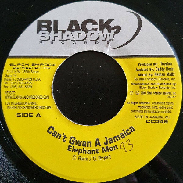 ・アーティスト Elephant Man ・タイトル Can't Gwan A Jamaica ・レーベル・型番 Black Shadow Records CC049 ・フォーマット 7" ・コンディション(盤) 良い (VG+) ・コンディション(ジャケット) ・コンディション(帯) オビなし ・特記事項 【Ching Chong】 サンプル画像です。実際の商品の画像ではありません 商品写真はバーコード/カタログ番号に対応したサンプル画像ですので、お送りする商品の画像ではありません。帯やライナーなどの付属品は、特記事項に記載されている場合のみ含まれます。プロモやカラーレコードなどの仕様についても、該当する場合のみ特記事項に記載しています。 【ご購入前に必ずご確認ください】 ・本店サイト(www.recordcity.jp)とは価格、送料が違います ・本店サイト、その他支店のオーダーとは同梱発送できません ・注文確定後に別の注文を頂いた場合、注文同士の同梱は致しかねます。 ・別倉庫から発送しているため、店頭受け渡しは対応しておりません ・一部商品は他の通販サイトでも販売しているため、ご注文のタイミングによっては商品のご用意ができない場合がございます。 ・土日祝日はお休みです 金曜・祝前日9時以降のご連絡またはご入金は、返答または発送が週明け・祝日明けに順次対応となります。 ・ご購入後のキャンセル不可 ご購入後のキャンセルはいかなる理由においてもお受けできません。ご了承の上、ご購入くださいませ。 ・日本郵便(ゆうパック/ゆうメール)によるお届けになります。 ・中古品であることをご理解ください 当ストアでは中古商品を主に販売しております。中古品であることをご理解の上ご購入ください。また、一部商品はRecordCityオンラインストアで試聴可能です。 ・返品について お客様のご都合による返品は一切承っておりません。 表記の内容と実際の商品に相違がある場合、また針飛び等で返品・返金をご希望される場合は、商品の到着後1週間以内にご連絡ください。商品の返送をこちらで確認後、キャンセル・返金を行います。 コンディションVG以下の商品は返品できません。プレイに影響のない表面のこすれ傷、プレス起因のノイズ盤は返品の対象外です。 【コンディション表記】 ・ほぼ新品(M-)(Like New) 完全な新品。未使用。当店ではほぼ使用しません ・非常に良い(EX)(Excellent) 中古盤として美品な状態。わずかな経年を感じるものの傷みを感じさせない、当店基準で最高の状態 ・良い(VG+)(Very Good Plus) 丁寧に扱われた中古品で、軽い使用感がみられる。 ・可(VG)(Acceptable) 使い込まれた中古品で、「良い」よりもさらに使用感がみられる。 ・悪い(VG-)(Bad) 状態が悪いアイテム。使用の保障はなく、再生不可、針飛び、目立つノイズがあるかもしれない。状態によるクレーム不可。返品不可。 ・非常に悪い(G)(Very Bad) 「悪い」よりさらに状態が悪いアイテム。使用の保障はなく、再生不可、針飛び、目立つノイズがあるかもしれない。状態によるクレーム不可。返品不可。 ・ジャンク(Fair)(Junk/Fair) 割れている、反っている、水ダメージがある、カビ、ジャケットが分離している、ひどい書き込み、ひどい擦れなど最低の状態。使用の保障はなく、再生不可、針飛び、目立つノイズがあるかもしれない。状態によるクレーム不可。返品不可。 ・ジャンク(Poor)(Junk/Poor) 割れている、反っている、水ダメージがある、カビ、ジャケットが分離している、ひどい書き込み、ひどい擦れなど最低の状態。使用の保障はなく、再生不可、針飛び、目立つノイズがあるかもしれない。状態によるクレーム不可。返品不可。