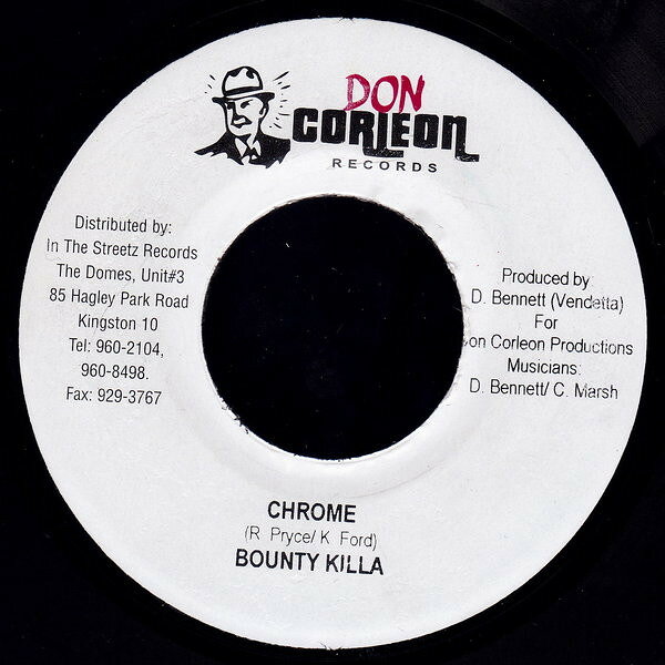 ・アーティスト Bounty Killer ・タイトル Chrome ・レーベル・型番 Don Corleon Records NONE ・フォーマット 7" ・コンディション(盤) 良い (VG+) ・コンディション(ジャケット) ・コンディション(帯) オビなし ・特記事項 サンプル画像です。実際の商品の画像ではありません 商品写真はバーコード/カタログ番号に対応したサンプル画像ですので、お送りする商品の画像ではありません。帯やライナーなどの付属品は、特記事項に記載されている場合のみ含まれます。プロモやカラーレコードなどの仕様についても、該当する場合のみ特記事項に記載しています。 【ご購入前に必ずご確認ください】 ・本店サイト(www.recordcity.jp)とは価格、送料が違います ・本店サイト、その他支店のオーダーとは同梱発送できません ・注文確定後に別の注文を頂いた場合、注文同士の同梱は致しかねます。 ・別倉庫から発送しているため、店頭受け渡しは対応しておりません ・一部商品は他の通販サイトでも販売しているため、ご注文のタイミングによっては商品のご用意ができない場合がございます。 ・土日祝日はお休みです 金曜・祝前日9時以降のご連絡またはご入金は、返答または発送が週明け・祝日明けに順次対応となります。 ・ご購入後のキャンセル不可 ご購入後のキャンセルはいかなる理由においてもお受けできません。ご了承の上、ご購入くださいませ。 ・日本郵便(ゆうパック/ゆうメール)によるお届けになります。 ・中古品であることをご理解ください 当ストアでは中古商品を主に販売しております。中古品であることをご理解の上ご購入ください。また、一部商品はRecordCityオンラインストアで試聴可能です。 ・返品について お客様のご都合による返品は一切承っておりません。 表記の内容と実際の商品に相違がある場合、また針飛び等で返品・返金をご希望される場合は、商品の到着後1週間以内にご連絡ください。商品の返送をこちらで確認後、キャンセル・返金を行います。 コンディションVG以下の商品は返品できません。プレイに影響のない表面のこすれ傷、プレス起因のノイズ盤は返品の対象外です。 【コンディション表記】 ・ほぼ新品(M-)(Like New) 完全な新品。未使用。当店ではほぼ使用しません ・非常に良い(EX)(Excellent) 中古盤として美品な状態。わずかな経年を感じるものの傷みを感じさせない、当店基準で最高の状態 ・良い(VG+)(Very Good Plus) 丁寧に扱われた中古品で、軽い使用感がみられる。 ・可(VG)(Acceptable) 使い込まれた中古品で、「良い」よりもさらに使用感がみられる。 ・悪い(VG-)(Bad) 状態が悪いアイテム。使用の保障はなく、再生不可、針飛び、目立つノイズがあるかもしれない。状態によるクレーム不可。返品不可。 ・非常に悪い(G)(Very Bad) 「悪い」よりさらに状態が悪いアイテム。使用の保障はなく、再生不可、針飛び、目立つノイズがあるかもしれない。状態によるクレーム不可。返品不可。 ・ジャンク(Fair)(Junk/Fair) 割れている、反っている、水ダメージがある、カビ、ジャケットが分離している、ひどい書き込み、ひどい擦れなど最低の状態。使用の保障はなく、再生不可、針飛び、目立つノイズがあるかもしれない。状態によるクレーム不可。返品不可。 ・ジャンク(Poor)(Junk/Poor) 割れている、反っている、水ダメージがある、カビ、ジャケットが分離している、ひどい書き込み、ひどい擦れなど最低の状態。使用の保障はなく、再生不可、針飛び、目立つノイズがあるかもしれない。状態によるクレーム不可。返品不可。