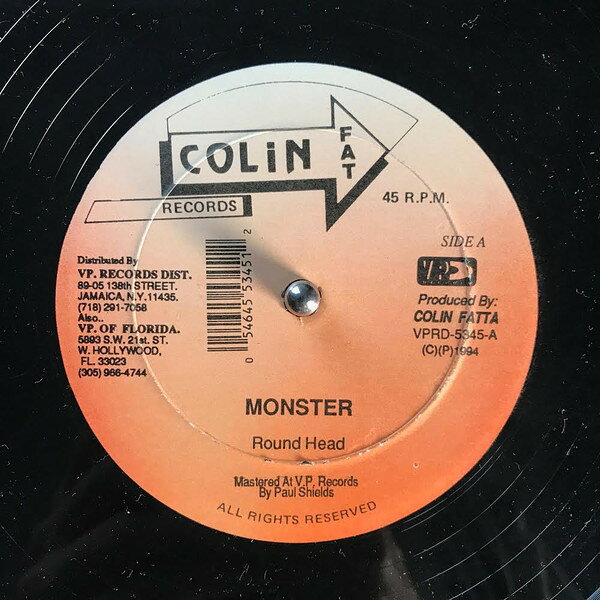 ・アーティスト Round Head, Steve Machete ・タイトル Monster / Gimme The Night ・レーベル・型番 COLIN FAT VPRD5345 ・フォーマット 12インチレコード ・コンディション(盤) 新品 (M) ・コンディション(ジャケット) 新品 (M) ・コンディション(帯) オビなし ・特記事項 【未開封】 サンプル画像です。実際の商品の画像ではありません 商品写真はバーコード/カタログ番号に対応したサンプル画像ですので、お送りする商品の画像ではありません。帯やライナーなどの付属品は、特記事項に記載されている場合のみ含まれます。プロモやカラーレコードなどの仕様についても、該当する場合のみ特記事項に記載しています。 【ご購入前に必ずご確認ください】 ・本店サイト(www.recordcity.jp)とは価格、送料が違います ・本店サイト、その他支店のオーダーとは同梱発送できません ・注文確定後に別の注文を頂いた場合、注文同士の同梱は致しかねます。 ・別倉庫から発送しているため、店頭受け渡しは対応しておりません ・一部商品は他の通販サイトでも販売しているため、ご注文のタイミングによっては商品のご用意ができない場合がございます。 ・土日祝日はお休みです 金曜・祝前日9時以降のご連絡またはご入金は、返答または発送が週明け・祝日明けに順次対応となります。 ・ご購入後のキャンセル不可 ご購入後のキャンセルはいかなる理由においてもお受けできません。ご了承の上、ご購入くださいませ。 ・日本郵便(ゆうパック/ゆうメール)によるお届けになります。 ・中古品であることをご理解ください 当ストアでは中古商品を主に販売しております。中古品であることをご理解の上ご購入ください。また、一部商品はRecordCityオンラインストアで試聴可能です。 ・返品について お客様のご都合による返品は一切承っておりません。 表記の内容と実際の商品に相違がある場合、また針飛び等で返品・返金をご希望される場合は、商品の到着後1週間以内にご連絡ください。商品の返送をこちらで確認後、キャンセル・返金を行います。 コンディションVG以下の商品は返品できません。プレイに影響のない表面のこすれ傷、プレス起因のノイズ盤は返品の対象外です。 【コンディション表記】 ・ほぼ新品(M-)(Like New) 完全な新品。未使用。当店ではほぼ使用しません ・非常に良い(EX)(Excellent) 中古盤として美品な状態。わずかな経年を感じるものの傷みを感じさせない、当店基準で最高の状態 ・良い(VG+)(Very Good Plus) 丁寧に扱われた中古品で、軽い使用感がみられる。 ・可(VG)(Acceptable) 使い込まれた中古品で、「良い」よりもさらに使用感がみられる。 ・悪い(VG-)(Bad) 状態が悪いアイテム。使用の保障はなく、再生不可、針飛び、目立つノイズがあるかもしれない。状態によるクレーム不可。返品不可。 ・非常に悪い(G)(Very Bad) 「悪い」よりさらに状態が悪いアイテム。使用の保障はなく、再生不可、針飛び、目立つノイズがあるかもしれない。状態によるクレーム不可。返品不可。 ・ジャンク(Fair)(Junk/Fair) 割れている、反っている、水ダメージがある、カビ、ジャケットが分離している、ひどい書き込み、ひどい擦れなど最低の状態。使用の保障はなく、再生不可、針飛び、目立つノイズがあるかもしれない。状態によるクレーム不可。返品不可。 ・ジャンク(Poor)(Junk/Poor) 割れている、反っている、水ダメージがある、カビ、ジャケットが分離している、ひどい書き込み、ひどい擦れなど最低の状態。使用の保障はなく、再生不可、針飛び、目立つノイズがあるかもしれない。状態によるクレーム不可。返品不可。