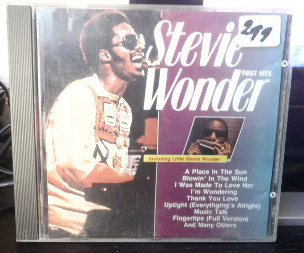 【中古】欧CD Stevie Wonder First Hits 4011692520383 Dynamic (7) /00110