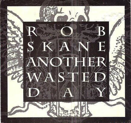 ・アーティスト Rob Skane ・タイトル Another Wasted Day ・レーベル・型番 Paint Chip Records PC9404 ・フォーマット 7" ・コンディション(盤) 良い (VG+) ・コンディション(ジャケット) 良い (VG+) ・コンディション(帯) オビなし ・特記事項 サンプル画像です。実際の商品の画像ではありません 商品写真はバーコード/カタログ番号に対応したサンプル画像ですので、お送りする商品の画像ではありません。帯やライナーなどの付属品は、特記事項に記載されている場合のみ含まれます。プロモやカラーレコードなどの仕様についても、該当する場合のみ特記事項に記載しています。 【ご購入前に必ずご確認ください】 ・本店サイト(www.recordcity.jp)とは価格、送料が違います ・本店サイト、その他支店のオーダーとは同梱発送できません ・注文確定後に別の注文を頂いた場合、注文同士の同梱は致しかねます。 ・別倉庫から発送しているため、店頭受け渡しは対応しておりません ・一部商品は他の通販サイトでも販売しているため、ご注文のタイミングによっては商品のご用意ができない場合がございます。 ・土日祝日はお休みです 金曜・祝前日9時以降のご連絡またはご入金は、返答または発送が週明け・祝日明けに順次対応となります。 ・ご購入後のキャンセル不可 ご購入後のキャンセルはいかなる理由においてもお受けできません。ご了承の上、ご購入くださいませ。 ・日本郵便(ゆうパック/ゆうメール)によるお届けになります。 ・中古品であることをご理解ください 当ストアでは中古商品を主に販売しております。中古品であることをご理解の上ご購入ください。また、一部商品はRecordCityオンラインストアで試聴可能です。 ・返品について お客様のご都合による返品は一切承っておりません。 表記の内容と実際の商品に相違がある場合、また針飛び等で返品・返金をご希望される場合は、商品の到着後1週間以内にご連絡ください。商品の返送をこちらで確認後、キャンセル・返金を行います。 コンディションVG以下の商品は返品できません。プレイに影響のない表面のこすれ傷、プレス起因のノイズ盤は返品の対象外です。 【コンディション表記】 ・ほぼ新品(M-)(Like New) 完全な新品。未使用。当店ではほぼ使用しません ・非常に良い(EX)(Excellent) 中古盤として美品な状態。わずかな経年を感じるものの傷みを感じさせない、当店基準で最高の状態 ・良い(VG+)(Very Good Plus) 丁寧に扱われた中古品で、軽い使用感がみられる。 ・可(VG)(Acceptable) 使い込まれた中古品で、「良い」よりもさらに使用感がみられる。 ・悪い(VG-)(Bad) 状態が悪いアイテム。使用の保障はなく、再生不可、針飛び、目立つノイズがあるかもしれない。状態によるクレーム不可。返品不可。 ・非常に悪い(G)(Very Bad) 「悪い」よりさらに状態が悪いアイテム。使用の保障はなく、再生不可、針飛び、目立つノイズがあるかもしれない。状態によるクレーム不可。返品不可。 ・ジャンク(Fair)(Junk/Fair) 割れている、反っている、水ダメージがある、カビ、ジャケットが分離している、ひどい書き込み、ひどい擦れなど最低の状態。使用の保障はなく、再生不可、針飛び、目立つノイズがあるかもしれない。状態によるクレーム不可。返品不可。 ・ジャンク(Poor)(Junk/Poor) 割れている、反っている、水ダメージがある、カビ、ジャケットが分離している、ひどい書き込み、ひどい擦れなど最低の状態。使用の保障はなく、再生不可、針飛び、目立つノイズがあるかもしれない。状態によるクレーム不可。返品不可。