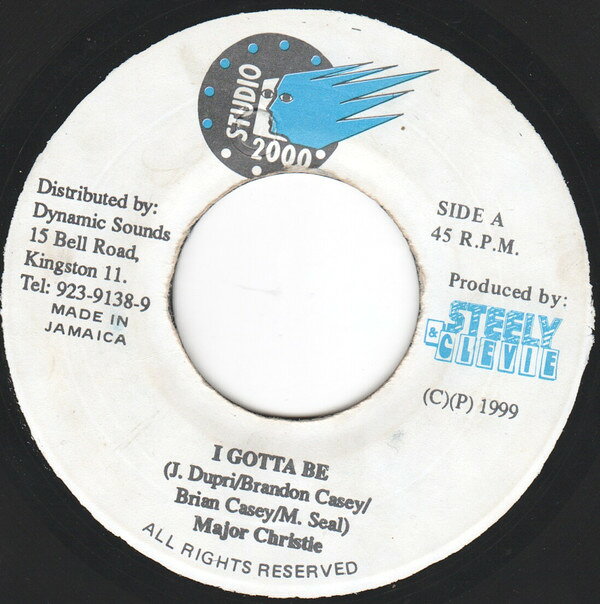 ・アーティスト Major Christie ・タイトル I Gotta Be ・レーベル・型番 Studio 2000 NONE ・フォーマット 7インチレコード ・コンディション(盤) 良い (VG+) ・コンディション(ジャケット) ・コンディション(帯) オビなし ・特記事項 【盤に目立った跡】【盤に小さいキズ】 サンプル画像です。実際の商品の画像ではありません 商品写真はバーコード/カタログ番号に対応したサンプル画像ですので、お送りする商品の画像ではありません。帯やライナーなどの付属品は、特記事項に記載されている場合のみ含まれます。プロモやカラーレコードなどの仕様についても、該当する場合のみ特記事項に記載しています。 【ご購入前に必ずご確認ください】 ・本店サイト(www.recordcity.jp)とは価格、送料が違います ・本店サイト、その他支店のオーダーとは同梱発送できません ・注文確定後に別の注文を頂いた場合、注文同士の同梱は致しかねます。 ・別倉庫から発送しているため、店頭受け渡しは対応しておりません ・一部商品は他の通販サイトでも販売しているため、ご注文のタイミングによっては商品のご用意ができない場合がございます。 ・土日祝日はお休みです 金曜・祝前日9時以降のご連絡またはご入金は、返答または発送が週明け・祝日明けに順次対応となります。 ・ご購入後のキャンセル不可 ご購入後のキャンセルはいかなる理由においてもお受けできません。ご了承の上、ご購入くださいませ。 ・日本郵便(ゆうパック/ゆうメール)によるお届けになります。 ・中古品であることをご理解ください 当ストアでは中古商品を主に販売しております。中古品であることをご理解の上ご購入ください。また、一部商品はRecordCityオンラインストアで試聴可能です。 ・返品について お客様のご都合による返品は一切承っておりません。 表記の内容と実際の商品に相違がある場合、また針飛び等で返品・返金をご希望される場合は、商品の到着後1週間以内にご連絡ください。商品の返送をこちらで確認後、キャンセル・返金を行います。 コンディションVG以下の商品は返品できません。プレイに影響のない表面のこすれ傷、プレス起因のノイズ盤は返品の対象外です。 【コンディション表記】 ・ほぼ新品(M-)(Like New) 完全な新品。未使用。当店ではほぼ使用しません ・非常に良い(EX)(Excellent) 中古盤として美品な状態。わずかな経年を感じるものの傷みを感じさせない、当店基準で最高の状態 ・良い(VG+)(Very Good Plus) 丁寧に扱われた中古品で、軽い使用感がみられる。 ・可(VG)(Acceptable) 使い込まれた中古品で、「良い」よりもさらに使用感がみられる。 ・悪い(VG-)(Bad) 状態が悪いアイテム。使用の保障はなく、再生不可、針飛び、目立つノイズがあるかもしれない。状態によるクレーム不可。返品不可。 ・非常に悪い(G)(Very Bad) 「悪い」よりさらに状態が悪いアイテム。使用の保障はなく、再生不可、針飛び、目立つノイズがあるかもしれない。状態によるクレーム不可。返品不可。 ・ジャンク(Fair)(Junk/Fair) 割れている、反っている、水ダメージがある、カビ、ジャケットが分離している、ひどい書き込み、ひどい擦れなど最低の状態。使用の保障はなく、再生不可、針飛び、目立つノイズがあるかもしれない。状態によるクレーム不可。返品不可。 ・ジャンク(Poor)(Junk/Poor) 割れている、反っている、水ダメージがある、カビ、ジャケットが分離している、ひどい書き込み、ひどい擦れなど最低の状態。使用の保障はなく、再生不可、針飛び、目立つノイズがあるかもしれない。状態によるクレーム不可。返品不可。