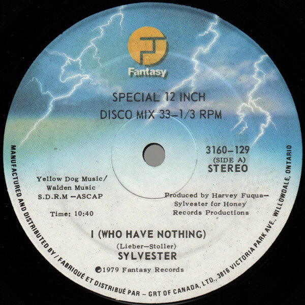 ・アーティスト Sylvester ・タイトル I (Who Have Nothing) ・レーベル Fantasy 3160129 ・フォーマット 12" ・コンディション(盤) 良い (VG+) ・コンディション(ジャケット) プレインカバー（元ジャケット／カバー無し） ・コンディション(帯) オビなし ・特記事項 サンプル画像です。実際の商品の画像ではありません 商品写真はバーコード/カタログ番号に対応したサンプル画像ですので、お送りする商品の画像ではありません。帯やライナーなどの付属品は、特記事項に記載されている場合のみ含まれます。プロモやカラーレコードなどの仕様についても、該当する場合のみ特記事項に記載しています。 【ご購入前に必ずご確認ください】 ・本店サイト(www.recordcity.jp)とは価格、送料が違います ・本店サイト、その他支店のオーダーとは同梱発送できません ・別倉庫から発送しているため、店頭受け渡しは対応しておりません ・一部商品は他の通販サイトでも販売しているため、ご注文のタイミングによっては商品のご用意ができない場合がございます。 ・土日祝日はお休みです 金曜・祝前日9時以降のご連絡またはご入金は、返答または発送が週明け・祝日明けに順次対応となります。 ・ご購入後のキャンセル不可 ご購入後のキャンセルはいかなる理由においてもお受けできません。ご了承の上、ご購入くださいませ。 ・日本郵便(ゆうパック/ゆうメール)によるお届けになります。 ・中古品であることをご理解ください 当ストアではお客様よりお譲りいただいた中古商品を販売しております。中古品であることをご理解の上ご購入ください。また、一部商品はRecordCityウェブショップで試聴可能です。 ・返品について お客様のご都合による商品のご返品は一切承っておりません。 表記の内容と実際の商品に相違がある場合、また針飛び等で返品・返金をご希望される場合は、商品の到着後1週間以内にご連絡ください。商品の返送をこちらで確認後、返金を行います。 コンディションVG以下の商品は返品できません。プレイに影響のない表面のこすれ傷、プレス起因のノイズ盤は返品の対象外です。 【コンディション表記】 ・ほぼ新品(M-)(Like New) 完全な新品。未使用。当店ではほぼ使用しません ・非常に良い(EX)(Excellent) 中古盤として美品な状態。わずかな経年を感じるものの傷みを感じさせない、当店基準で最高の状態 ・良い(VG+)(Very Good Plus) 丁寧に扱われた中古品で、軽い使用感がみられる。 ・可(VG)(Acceptable) 使い込まれた中古品で、「良い」よりもさらに使用感がみられる。 ・悪い(VG-)(Bad) 状態が悪いアイテム。使用の保障はなく、再生不可、針飛び、目立つノイズがあるかもしれない。状態によるクレーム不可。返品不可。 ・非常に悪い(G)(Very Bad) 「悪い」よりさらに状態が悪いアイテム。使用の保障はなく、再生不可、針飛び、目立つノイズがあるかもしれない。状態によるクレーム不可。返品不可。 ・ジャンク(Fair)(Junk/Fair) 割れている、反っている、水ダメージがある、カビ、ジャケットが分離している、ひどい書き込み、ひどい擦れなど最低の状態。使用の保障はなく、再生不可、針飛び、目立つノイズがあるかもしれない。状態によるクレーム不可。返品不可。 ・ジャンク(Poor)(Junk/Poor) 割れている、反っている、水ダメージがある、カビ、ジャケットが分離している、ひどい書き込み、ひどい擦れなど最低の状態。使用の保障はなく、再生不可、針飛び、目立つノイズがあるかもしれない。状態によるクレーム不可。返品不可。