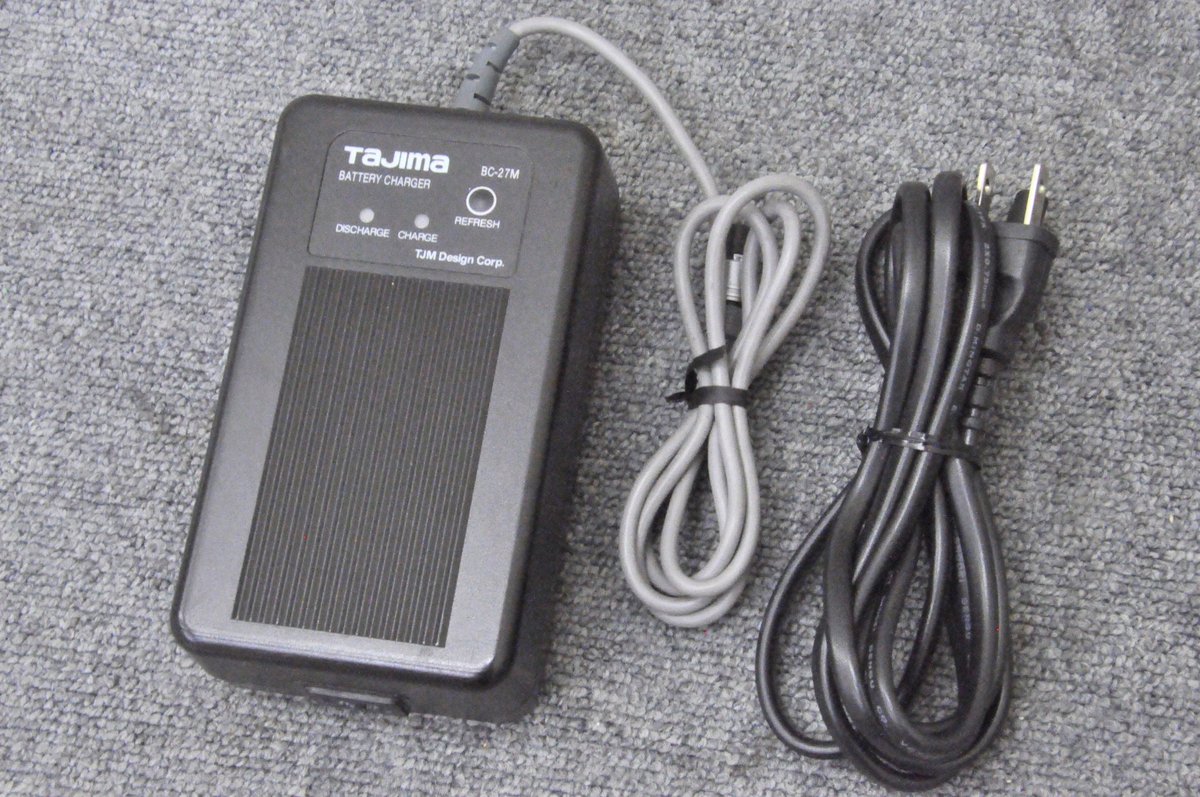 【純正品】TOPCON/トプコン トータルステーション バッテリー用 BC-27 BC-27M/BC-27AR/BC27CR 純正充電器■対応バッテリー：BT-47Q/BT-50Q/BT-52QA/BT-56Q■測量機器■トータルステーション 測量機器も多数ご用意！BT-32Qは充電できません