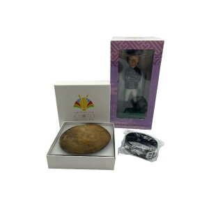 【中古】 【楽天スーパーSALE10%OFF】 京都競馬場 武豊 フィギュア モチノキ ペーパーウェイト ラバーバンド セット 4