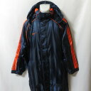 【中古】 【送料無料】 古着 メンズM NIKE/ナイキ 中綿 ロングコート ベンチコート スポーツ カジュアル 防寒 ネイビー/オレンジ/ストライプ柄