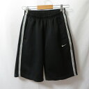 【中古】 【送料無料】 古着 メンズM NIKE/ナイキ ジャージ ハーフパンツ 短パン スポーツ ジム トレーニング ブラック/ホワイト/グレー 104393