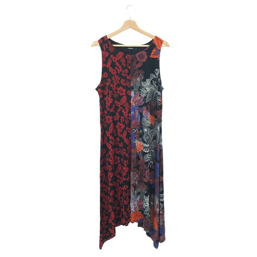 Desigual デシグアル ノースリーブワンピース 良好 サイズ:XL ブラック レディース 花柄 トップス 【中古】 Desigual デシグアル ノースリーブワンピース 良好 サイズ:XL ブラック レディース 花柄 トップス 【中古】