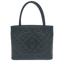 CHANEL シャネル A01804 復刻トートバッグ ブラック ココマーク マトラッセ キャビアスキン レディース シール有7番 bag 鞄 【中古】