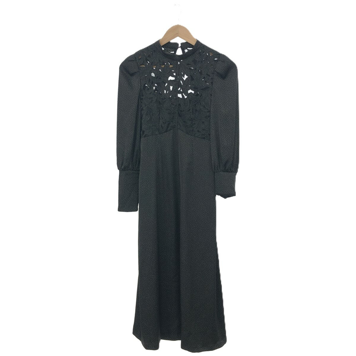 Lily Brown リリーブラウン 長袖ワンピース サイズ:0 ブラック レディース カットワークサテンドレス ロング 定価2.8万 LWFO225023 【中古】のサムネイル