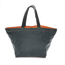 Herve chapelier エルベシャプリエ トートバッグ ブラック ナイロン 舟形 レディース bag 鞄 【中古】