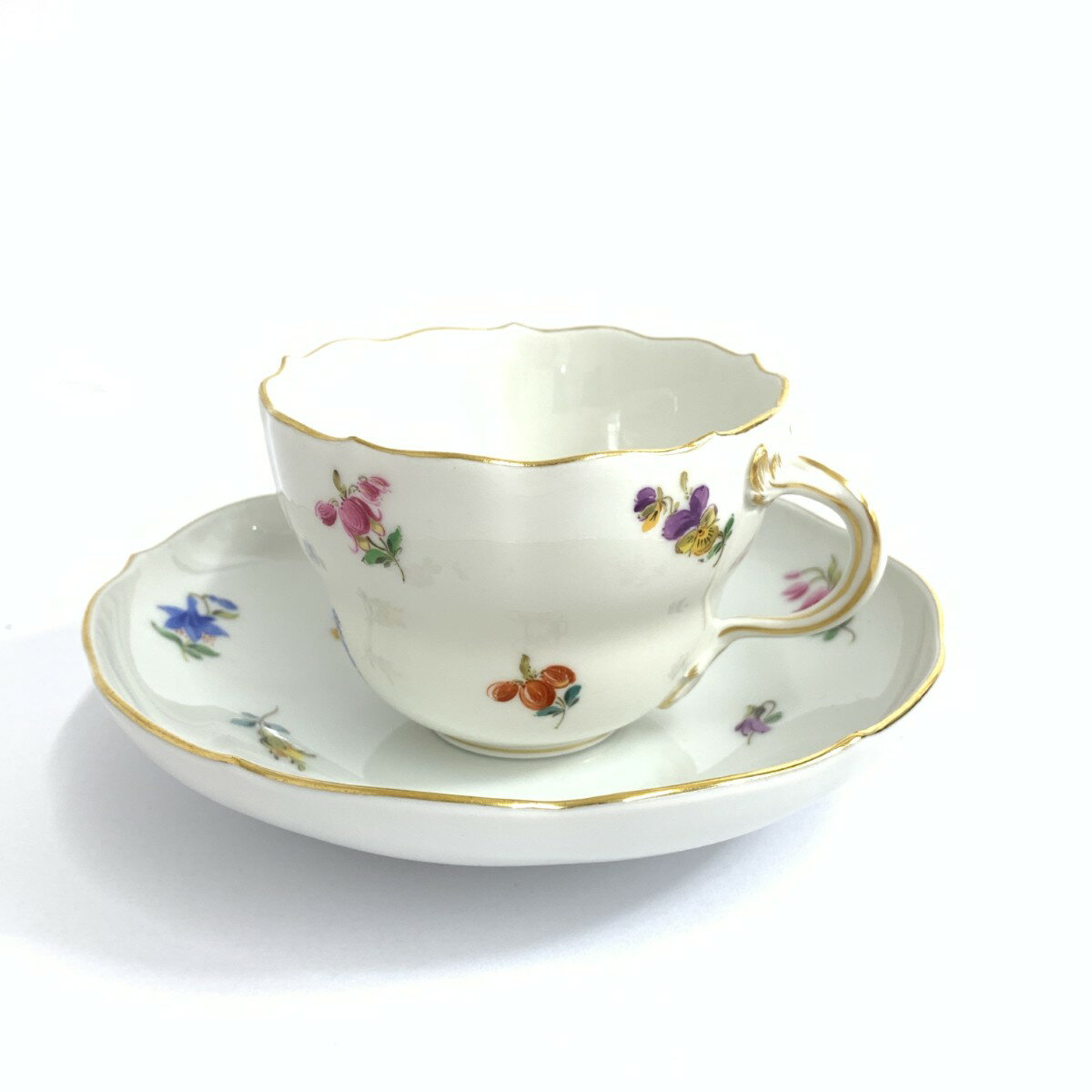 Meissen マイセン スキャタードフラワー 小花散らし カップ＆ソーサー ホワイト 洋食器 【中古】