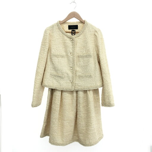 TO BE CHIC トゥービーシック ノーカラー ツイードジャケット&スカート 良好 サイズ:46 ベージュ レディース 上下セット 近年モデル 【中古】 TO BE CHIC トゥービーシック ノーカラー ツイードジャケット&スカート 良好 サイズ:46 ベージュ レディース 上下セット 近年モデル 【中古】