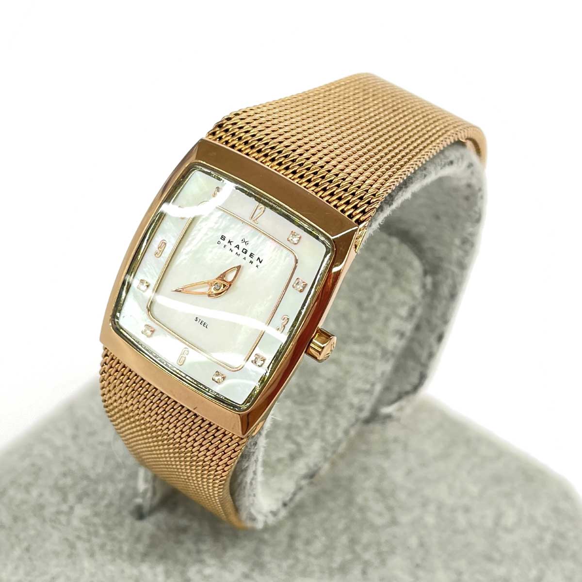 Skagen スカーゲン クォーツ 腕時計 美品 シェル文字盤/SS/ 380XSRR1/スワロフスキー社製クリスタル ロ..