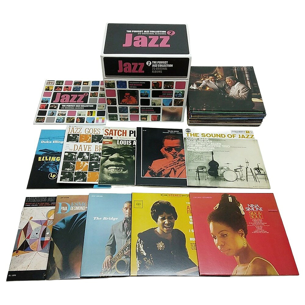 ☆商品詳細☆ ジャズ名盤が入ったCD25枚組の豪華なボックスセットです。 デューク・エリントンやデイヴ・ブルーベックなどのアーティストがオムニバス収録されています。 ブックレット付きです。 商品名　　：The Perfect Jazz Collection 　　　　　　25 Original Albums (CD25枚組) メーカー　：Sony Music Entertainment 型番　　　：88697876582 発売日　　：2011年12月02日 構成数　　：CD25枚 付属品　　：ブックレット 商品サイズ：縦約13.5cm 横約13.5cm 奥行約9.3cm 商品重量　：約900g 商品状態 簡易清掃、動作確認済みです。 中古品、長期保管品のため、外箱やCDケース等に傷や折れ目、汚れのようなものがあります。 写真のCDディスクの傷は一例です。写真以外にも傷のあるCDディスクがあるためご注意ください。 ブックレットに汚れのようなものがあります。 中古品のため、ご了承をお願いいたします。 ※出品時に確認はしていますが、小傷等見落としがある 　場合がございます。 その際はご容赦ください。 ※取扱商品について ・当店の取り扱う商品は、全て二次流通品を商品として出品しております。 キズ、汚れなどのある商品であることをご理解、ご納得のうえでのご購入を検討願います。 ・商品の専門的な動作、接続や設置方法などのご質問、お問い合わせには、お答えいたしかねます。 ・当店の出品商品（セット品、まとめて出品している商品を含む）は、一点ずつの質問対応、部品、パーツ、 一部商品のみの取引対応は、応じいたしかねます。 ・当店の取り扱う商品におきましては、全品お客様自身でのメンテナンスを前提にご購入を検討願います。 当店ではお客様都合による返金・交換は受け付けておりませんので、ご了承の上ご購入お願いします。 その他の場合は、ページ右下の「返品について」をご覧ください。 収録情報 CD1 Duke Ellington And His Orchestra 「Skin Deep」など CD2 The Dave Brubeck Quartet 「Balcony Rock」など CD3 Louis Armstrong And His All-Stars 「Honeysuckle Rose」など CD4 Miles Davis 「'Round About Midnight」など CD5 The Henry "Red" Allen All-Stars 「Wild Man Blues」など CD6 Charles Mingus 「Better Git It In Your Soul」など CD7 Paul Desmond With Strings 「My Funny Valentine」など CD8 Sonny Rollins & Co. 「Without A Song」など CD9 Aretha Franklin 「You Made Me Love You」など CD10 Nina Simone 「It Be's That Way Sometime」など CD11 Thelonious Monk 「Thelonious (Take 1)」など CD12 Freddie Hubbard 「Straight Life」など CD13 George Benson 「So What」など CD14 Mahavishnu Orchestra 「Birds Of Fire」など CD15 Clifford Brown 「I Come From Jamaica」など CD16 Chet Baker 「Autumn Leaves」など CD17 Gerry Mulligan & Chet Baker 「Line For Lyons」など CD18 Wayne Shorter 「Ponta De Areia」など CD19 Jim Hall 「You'd Be So Nice To Come Home To」など CD20 Return To Forever 「Medieval Overture」など CD 21 Stanley Clarke 「school Days」など CD22 Weather Report 「Black Market」など CD23 Herbie Hancock, Ron Carter, Tony Williams*, Bobby McFerrin 「Round Midnight」など CD24 Carmen McRae 「Get In Straight」など CD25 Wynton Marsalis 「In The Court Of King Oliver」など