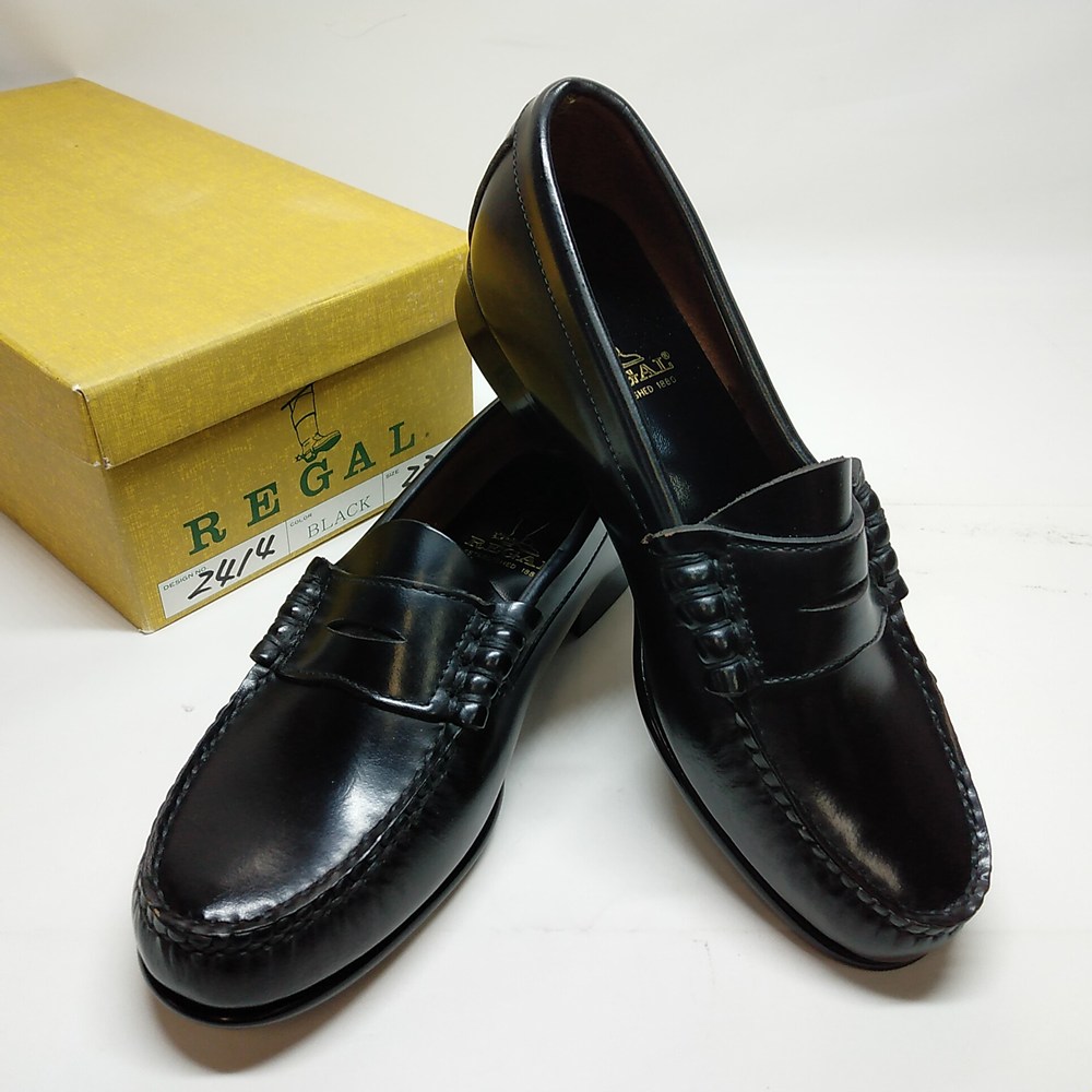 乐天商城 - 【長期保管品】REGAL リーガル ローファー 23cm BLACK 2414　送料無料　【革靴】【本革】【ブラック】【クラシックロゴ】【レディース】【ファッション】【シューズ】【ペニーロファー】【ハーフムーン窓】【ビーフロールステッチ】【ハンドソーン袋モカ製法】【手縫い】