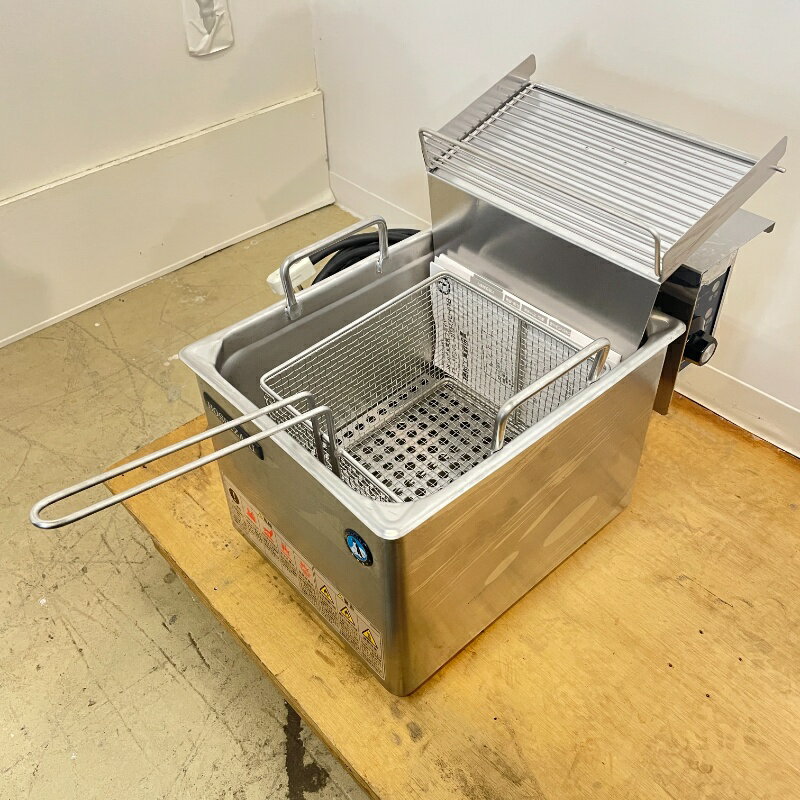 北海道・九州・沖縄・離島等追加送料有【中古】 電気フライヤー ホシザキ FL-8TB 2024年製 単相200V 幅..