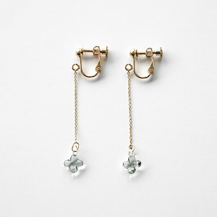 【レビューでクーポン&プレゼント】HARIO×イイダ傘店 イヤリング アジサイ (ハリオ アクセサリー ピアス おしゃれ ハリオランプファクトリー ガラス ハン...