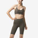【リーボック公式】ラックス ストラッピー スポーツブラ / LUX STRAPPY SPORTS BRA (ブラウン)