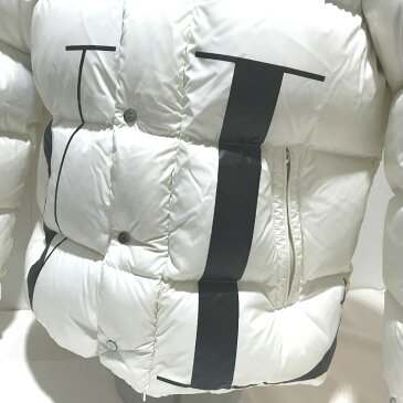 VALENTINO ヴァレンティノ QV0CN00ACUX VLTN ダウン アウター モンクレール 限定コラボ 2018-19AW ダウンジャケット ホワイト メンズ 未使用【中古】