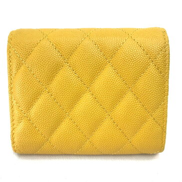 CHANEL シャネル A84401 コンパクトウォレット マトラッセ CC ココマーク 三つ折り財布(小銭入れあり) キャビアスキン レディース イエロー 【中古】