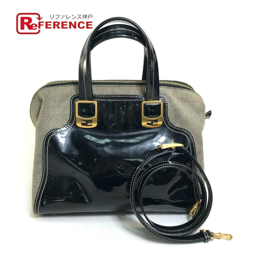 関税負担なし】FENDI フィール ブラックレザーサンダル (FENDI