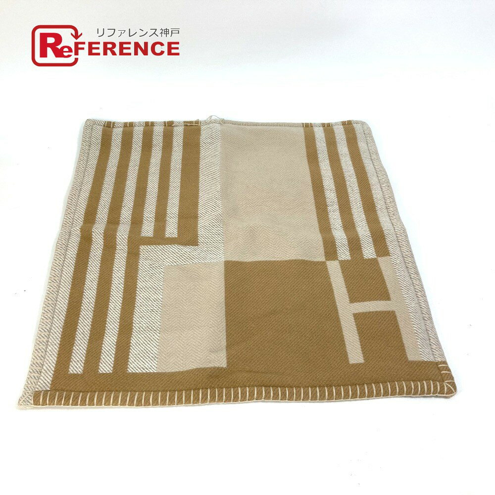HERMES エルメス ピロー 枕 インテリア イターク クッションカバー クッション ウール /カシミヤ レディース ベージュ 【中古】のサムネイル
