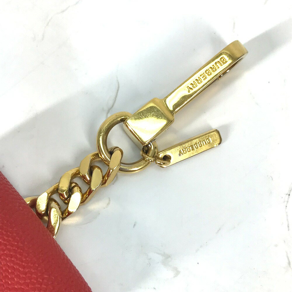 BURBERRY バーバリー エアポッズ apple アップル TBロゴ airpodsケース イヤホン イヤフォンケース レザー レディース レッド 【中古】