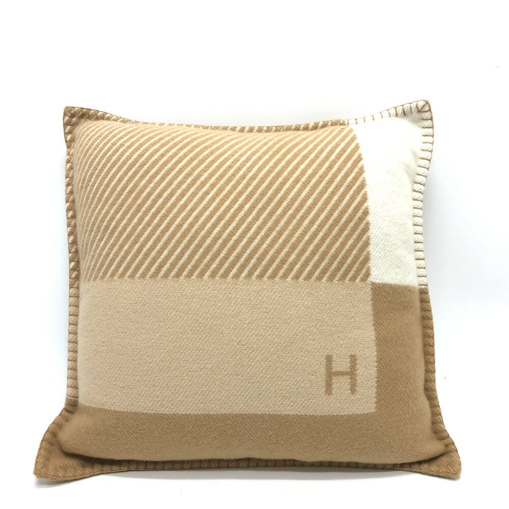 HERMES エルメス H103423M クッション 《Hリヴィエラ》 雑貨 インテリア インテリア小物 クッション ウール/カシミヤ レディース サーブル ベージュ 未使用 【中古】