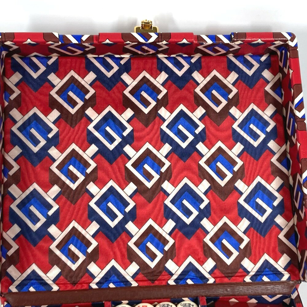 GUCCI グッチ 662474 カードゲーム...の紹介画像3