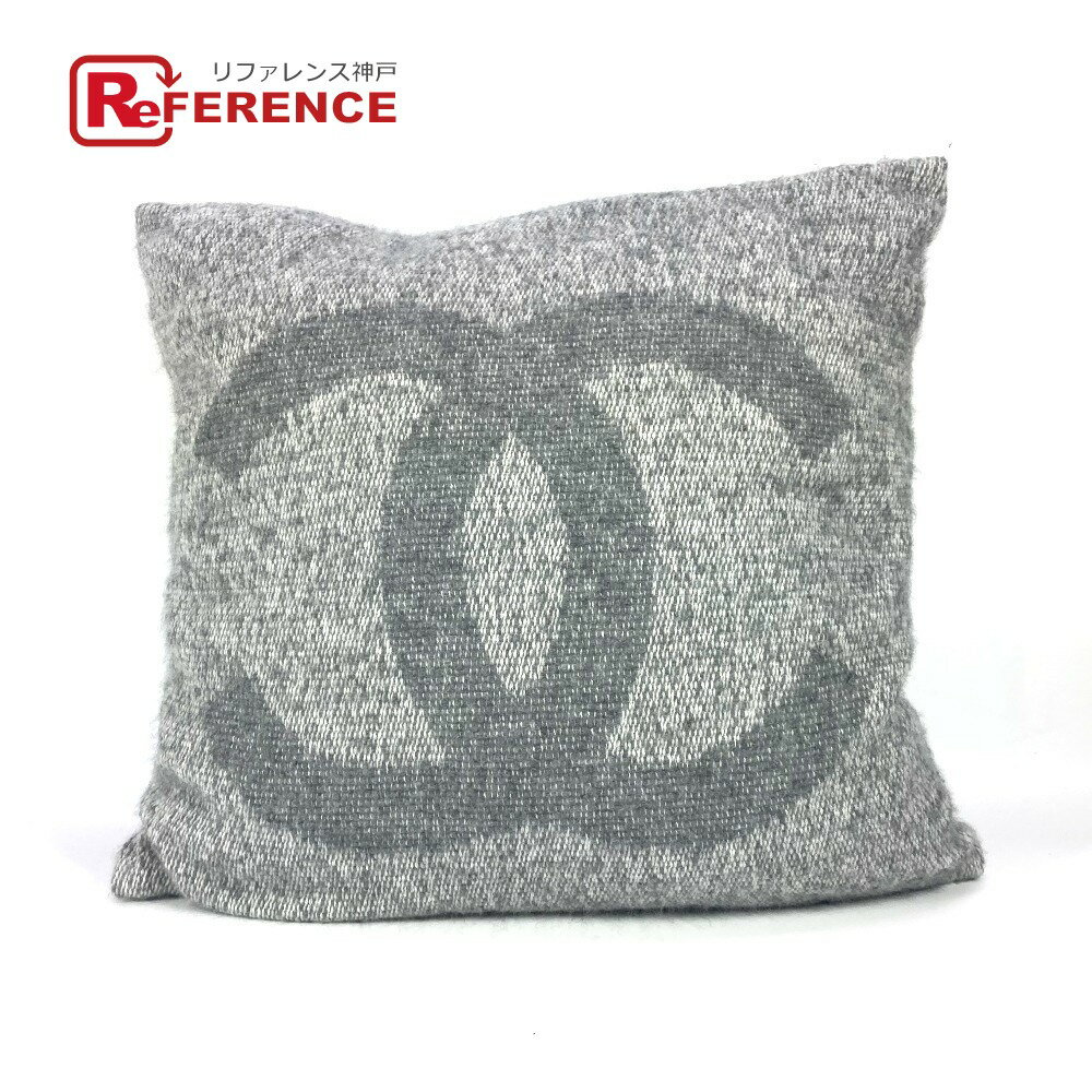 CHANEL シャネル CC ココマーク ピロー 枕 インテリア クッション カシミヤ /シルク レディース グレー 未使用 【中古】のサムネイル