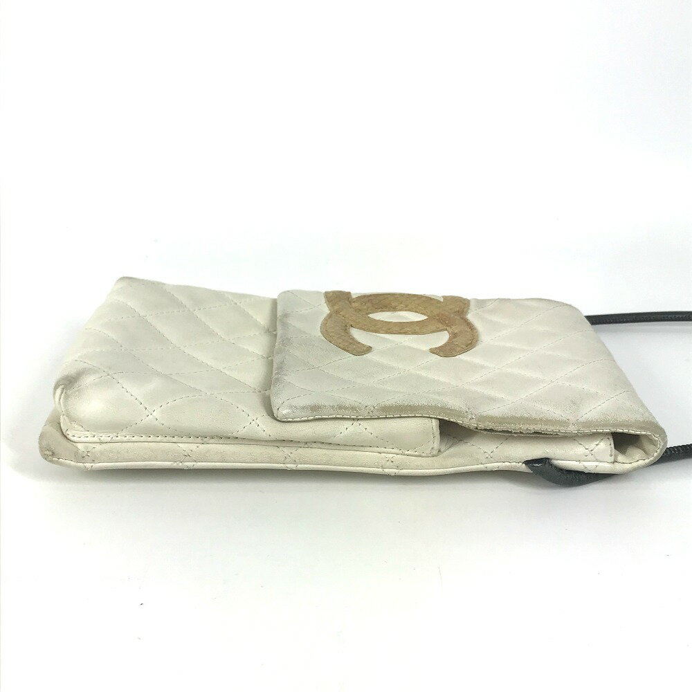 CHANEL シャネル カンボンライン CC ココマーク 斜め掛け カバン ポシェット フラップ ショルダーバッグ レザー ユニセックス ホワイト 【中古】