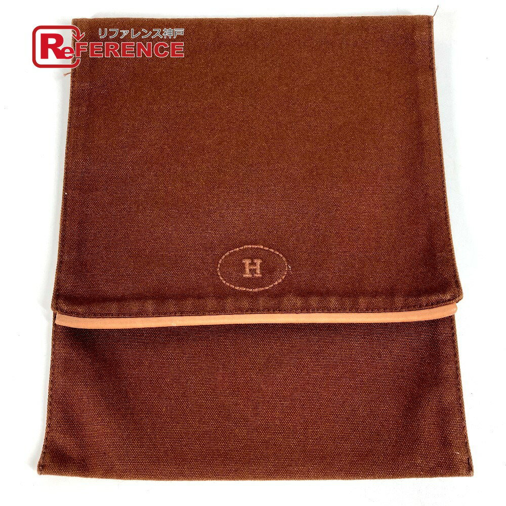 HERMES エルメス Hロゴ 縦型 フラップ メイクポーチ 化粧ポーチ マルチポーチ ポーチ キャンバス ユニセックス ブラウン 【中古】