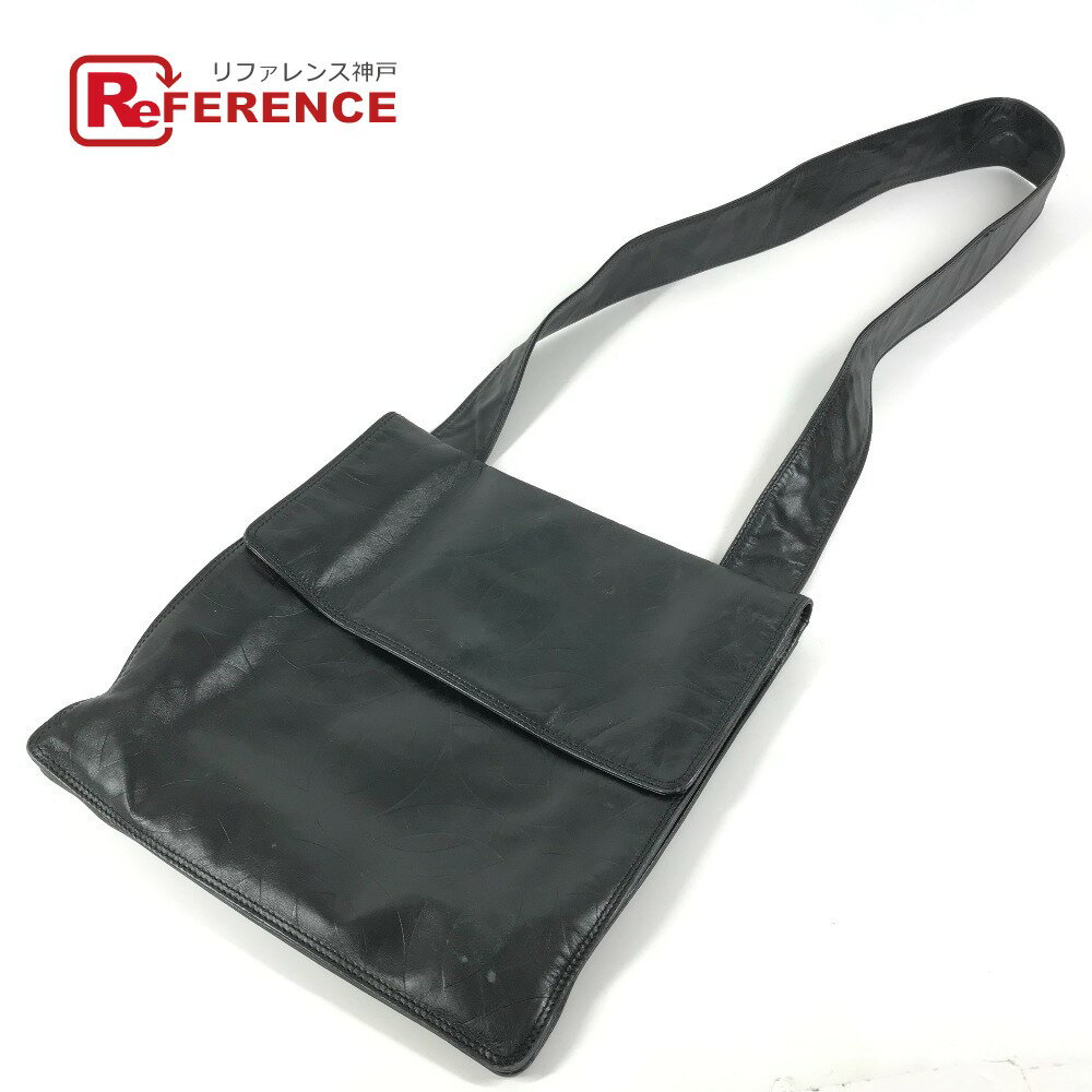 Rakuten - CHANEL シャネル CC ロゴ ココマーク 総柄 カバン 斜め掛け ポシェット フラップ ショルダーバッグ レザー レディース ブラック 【中古】