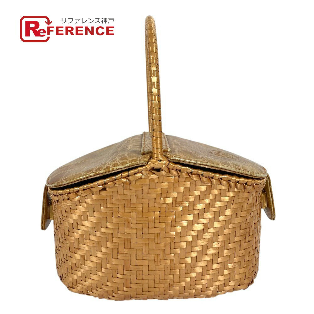 ☆超レア☆ FENDI ワニ革　ラフィア　かごバッグ　美品 FENDI - ☆超レア☆ FENDI ワニ革 ラフィア かごバッグ 美品の通販 by