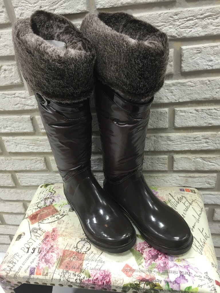 50％OFFレインブーツ『04304-40-9800』大人気（1万以上のお買い上げで送料無料）GERUVE（ラッピング無料）ブラック＆ブラウン定価￥9800