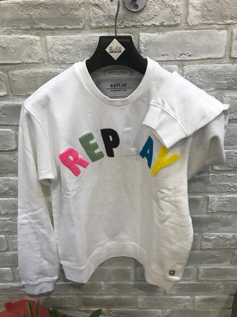 Rakuten - 『REPLAY』白トレーナー『カラフルロゴトレーナー』（リプレイ）大人気トレーナー（1万以上のお買い上げで送料無料）（父の日ラッピング無料）M3971A-000-21842-001-定価￥20000