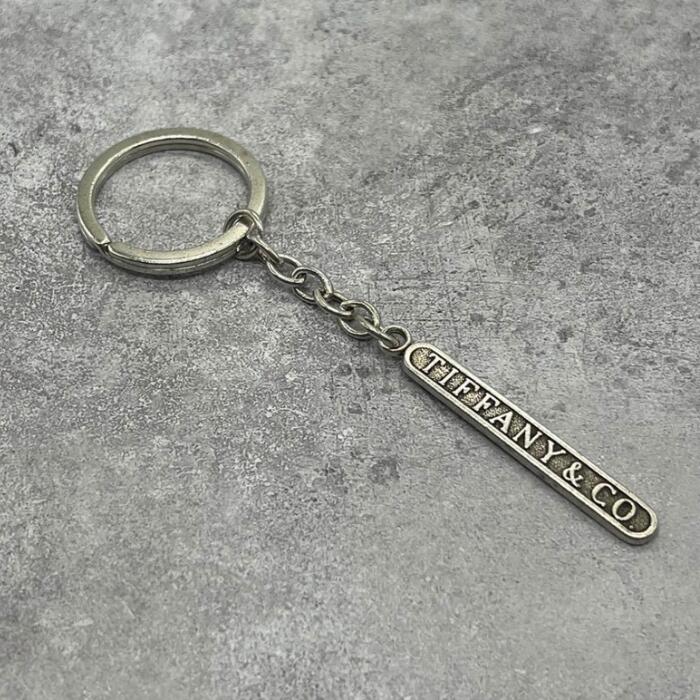 Rakuten - 【中古】ティファニー TIFFANY&CO ロゴ バー キーリング キーホルダー SV メンズ レディース ヴィンテージ オールド シルバー925 アクセサリー