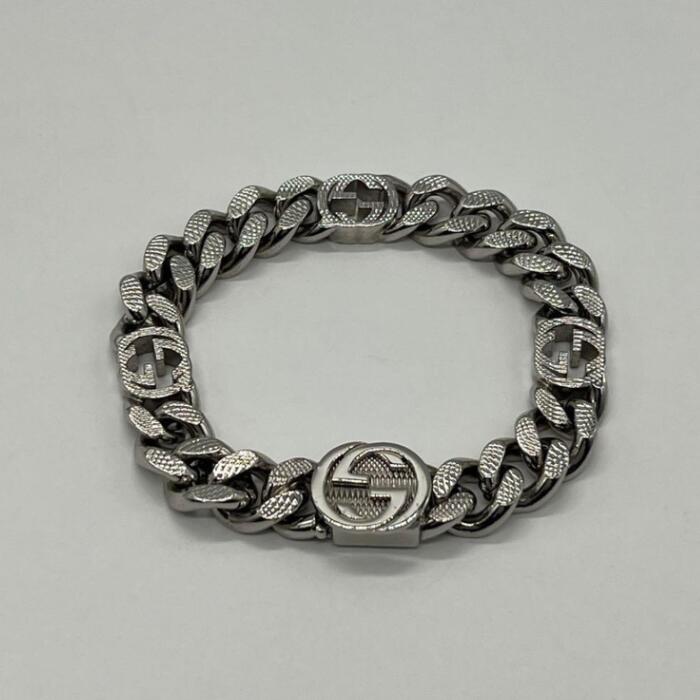 GUCCI バングル　インターロッキング　チェーン　喜平　シルバー925 GUCCI バングル インターロッキング チェーン 喜平 シルバー925 GUCCI