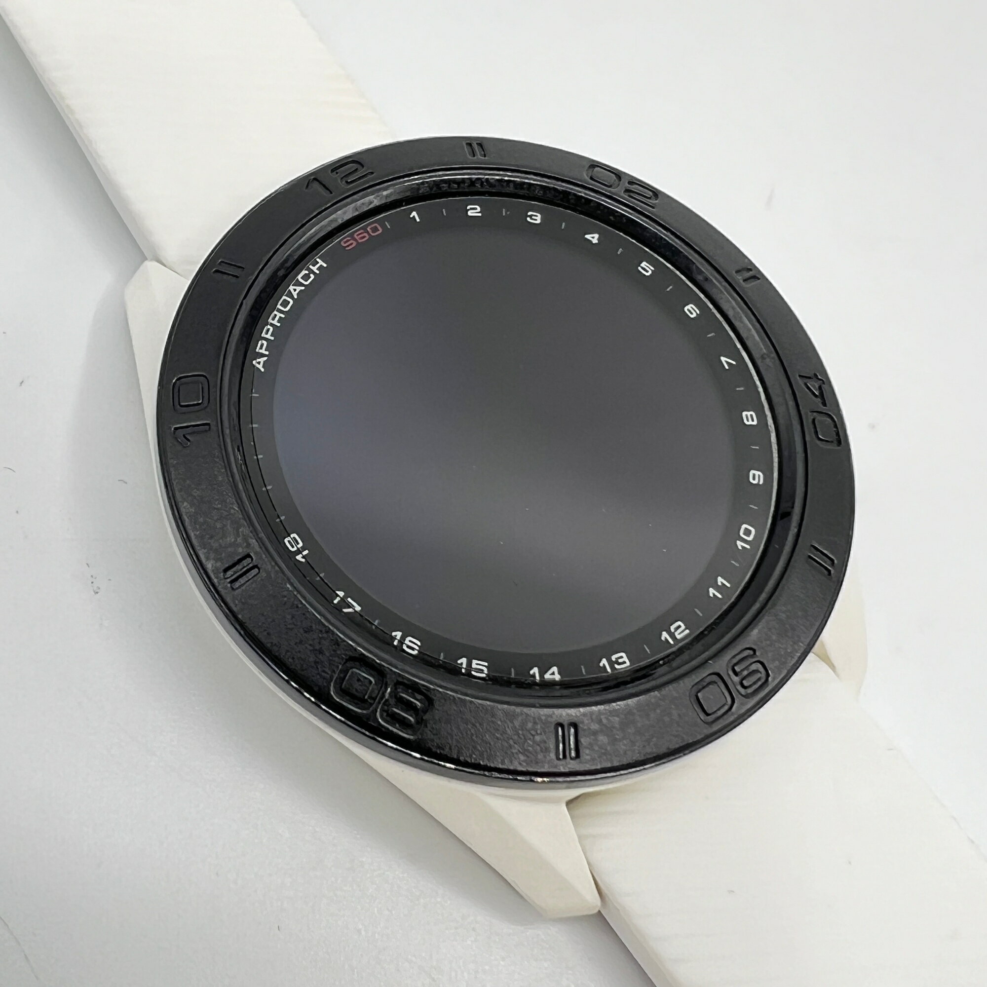 GARMIN Approach S60 White 010-01702-24 ゴルフナビ スマートウォッチ ガーミン アプローチ 本体 【中古】