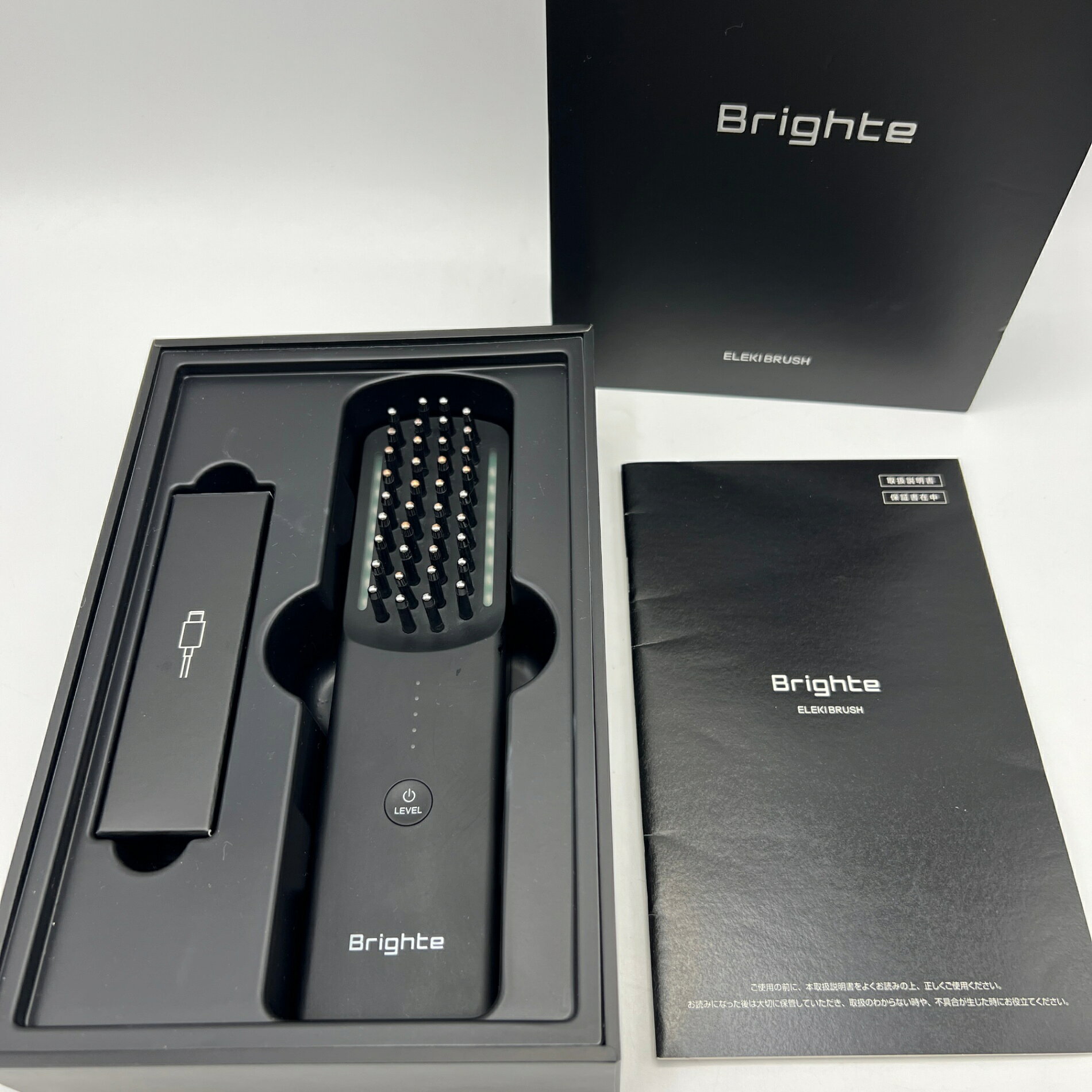 【ポイント2倍！お買い物マラソン】Brighte ELEKI BRUSH BRT-FS145 ブラック 美顔器 EMS フェイスケア ブライト エレキブラシ 本体 【中古】