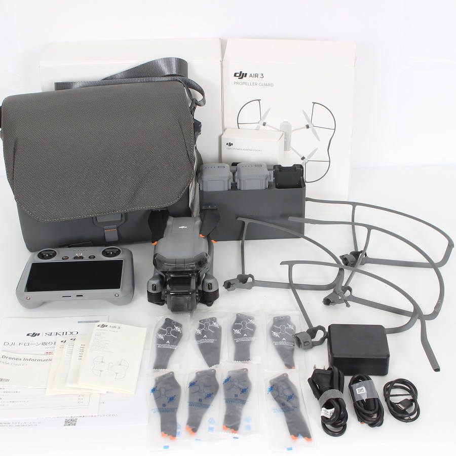 【楽天スーパーSALE！限定クーポン】【美品】DJI Air 3 Fly More Combo RC2付属 DP3232 ドローン エアー フライモアコンボ 本体 【中古】