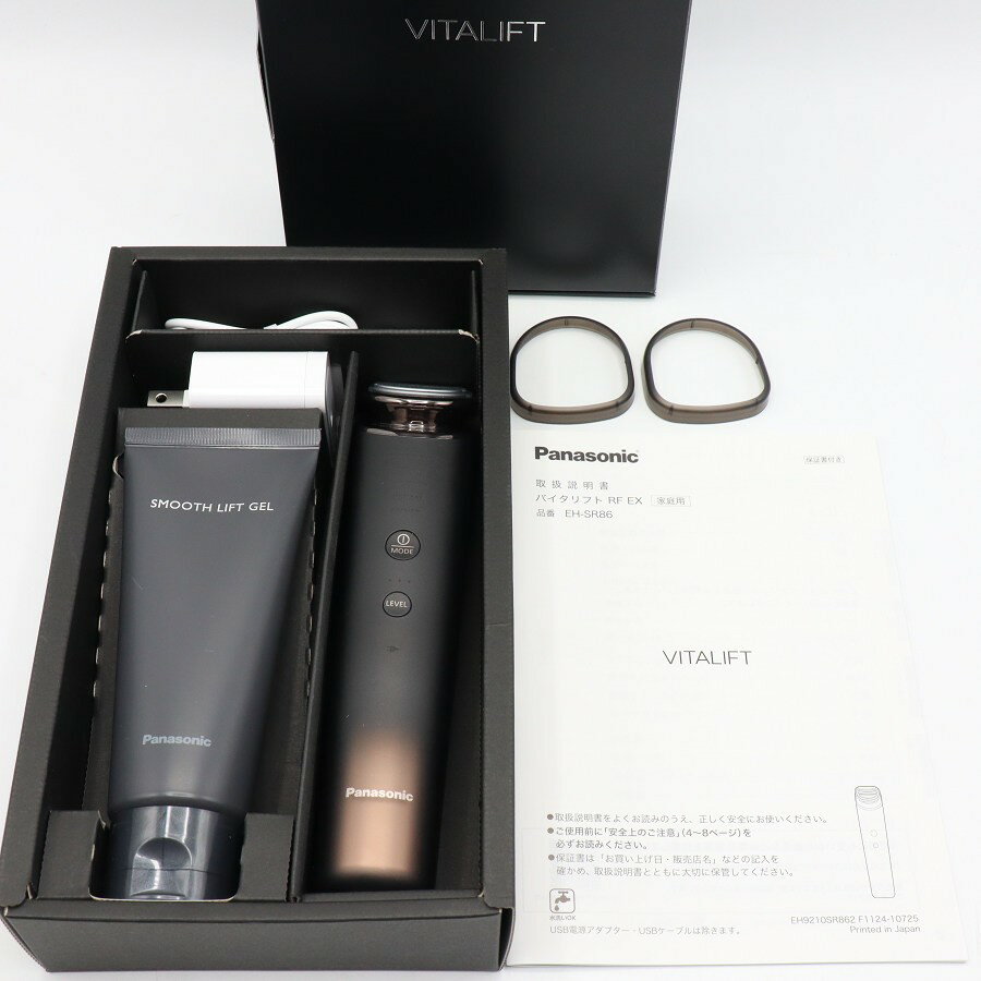 ■商品名 【美品】パナソニック バイタリフト RF EX EH-SR86-T ブラウン リフトケア美顔器 VITALIFT Panasonic 本体 ■商品状態 【A】大きなダメージもなく程度良好の美品 ・本体に使用に伴う若干の擦れ感がございますが、全体的に状態の良い中古品です。 ・動作確認済みのためご購入後はすぐにご使用いただけます。 ・自社で梱包して発送いたします。 ※付属品は画像にあるものが全てとなります。 ■元箱・説明書について ・元箱：あり ・説明書：あり ・保証書：あり（印字なし） ◆1台13役へと進化した本格エイジングケア美顔器。 ■商品ランク説明 当店が定める商品ランクは下記の商品状態からランク分けをおこなっております。 【N】未使用品 【S】数回使用程度の美品 【A】大きなダメージもなく程度良好の美品 【B】一般的な使用感のある商品 【C】傷、汚れがあり使用感を感じるUSED品 【D】傷・汚れなどが多く見受けられる難有品 【E】ジャンク品 ■発送について ・佐川急便でお支払い確認後、2営業日以内に発送いたします。 ※沖縄県及び離島のお客様はゆうパックでの【着払い】となりますので予めご了承ください。 ■古物商許可証 【大阪府公安委員会：第621010150412号】 ■ご購入の前にお読みください ・当店の明らかな商品説明の記載ミス等でない限り、ご購入後の返金・返品等の対応はできません。 ・ご購入後、3日以上ご連絡が取れないお客様につきましては、誠に勝手ながら購入の意思なしと判断し、キャンセル扱いとさせていただく場合がございますので予めご了承ください。 ■返金・返品について ・購入した商品と異なる場合 ・説明欄に記載のない大きなダメージがあった場合 ・サイズや記載と違うお色の場合 ・初期動作不良があった場合 上記の内容に該当する場合のみ返金・返品をお受けいたします。 ※若干の状態の違いなどの個人的主観、ご注文間違いやスペックの認識の相違、思っていた商品と違うなど、個人的な理由での返品はお受けできません。 ■商品番号 059295