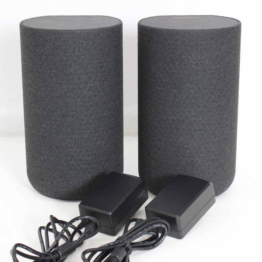 ■商品名 【美品】SONY SA-RS5 リアスピーカー ペア バッテリー内蔵 ブラック 充電式 ソニー 本体 ■商品状態 【A】大きなダメージもなく程度良好の美品 ・本体背面に若干の擦れ感がございますが、全体的に状態の良い中古品です。 ・ケーブルガイド×2が欠品しております。 ・動作確認済みのためご購入後はすぐにご使用いただけます。 ・自社で梱包して発送いたします。 ※付属品は画像にあるものが全てとなります。 ■元箱・説明書について ・元箱：なし（自社で梱包） ・説明書：なし ・保証書：なし ◆サウンドバーと組み合わせて360立体音響を楽しめるリアスピーカー。バッテリー内蔵で、フル充電で最大10時間の再生ができ、急速充電にも対応。 ◆サウンドバー「HT-A7000」と組み合わせると、それぞれのスピーカー間や天井までの距離を内蔵マイクと測定波で自動計測し、音場を最適化する。 ◆本体上部に搭載したイネーブルドスピーカーは、天井の反射を利用し臨場感を高めることで、より立体的な音場を形成。 【対応サウンドバー】 ・HT-A7000 ・HT-A5000 ・HT-A3000 ■商品ランク説明 当店が定める商品ランクは下記の商品状態からランク分けをおこなっております。 【N】未使用品 【S】数回使用程度の美品 【A】大きなダメージもなく程度良好の美品 【B】一般的な使用感のある商品 【C】傷、汚れがあり使用感を感じるUSED品 【D】傷・汚れなどが多く見受けられる難有品 【E】ジャンク品 ■発送について ・佐川急便でお支払い確認後、2営業日以内に発送いたします。 ※沖縄県及び離島のお客様はゆうパックでの【着払い】となりますので予めご了承ください。 ■古物商許可証 【大阪府公安委員会：第621010150412号】 ■ご購入の前にお読みください ・当店の明らかな商品説明の記載ミス等でない限り、ご購入後の返金・返品等の対応はできません。 ・ご購入後、3日以上ご連絡が取れないお客様につきましては、誠に勝手ながら購入の意思なしと判断し、キャンセル扱いとさせていただく場合がございますので予めご了承ください。 ■返金・返品について ・購入した商品と異なる場合 ・説明欄に記載のない大きなダメージがあった場合 ・サイズや記載と違うお色の場合 ・初期動作不良があった場合 上記の内容に該当する場合のみ返金・返品をお受けいたします。 ※若干の状態の違いなどの個人的主観、ご注文間違いやスペックの認識の相違、思っていた商品と違うなど、個人的な理由での返品はお受けできません。 ■商品番号 060817