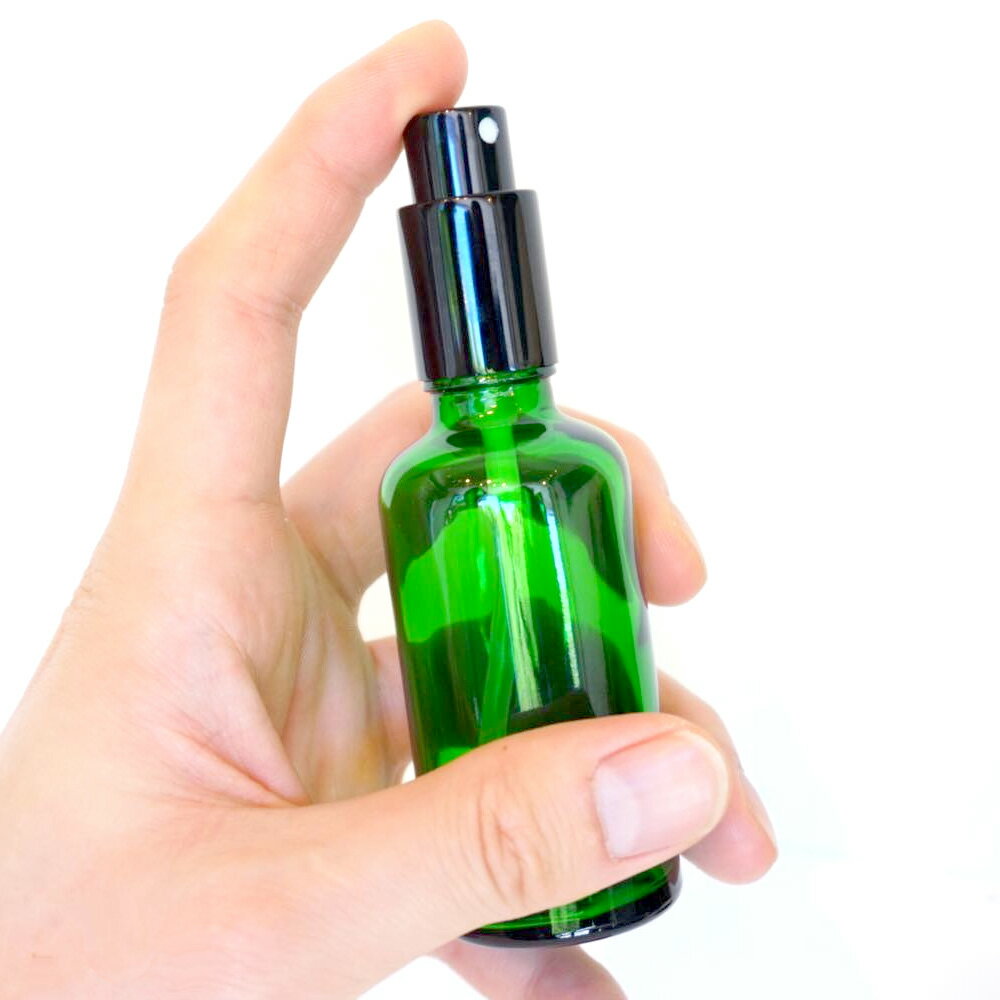 変形、変質に強い!安心のガラス製!ガラス製 遮光瓶 スプレーボトルグリーン 50ml x 20本セット(ルームスプレー ボディミスト 香水 ボディスプレー アロ...